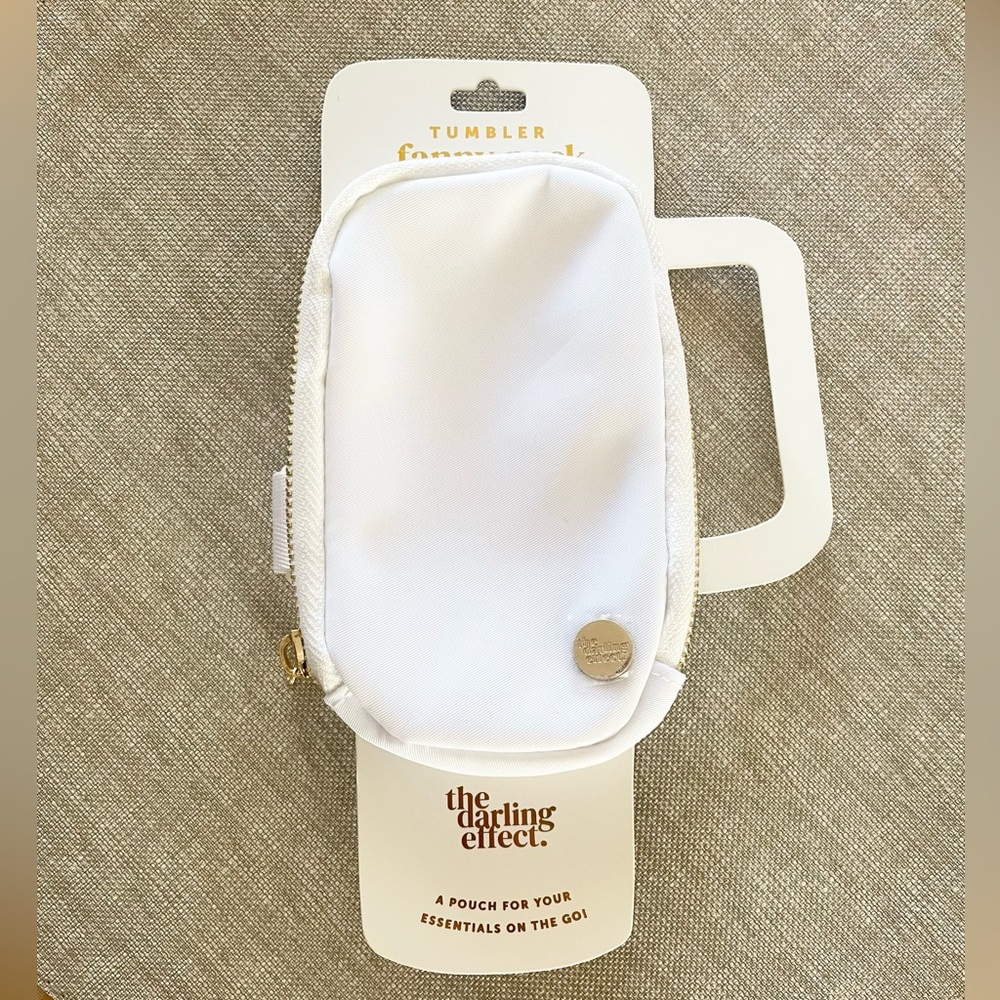 NWT The Darling Effect Tumbler Fanny Pack